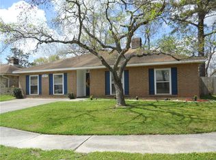 127 E Queens Dr, Slidell, LA 70458