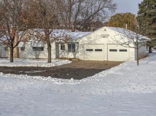 5910 Ash St, Rockford, MN 55373