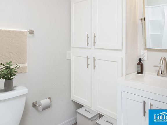 5th image of 8050 Baymeadows Cir W #1073a88b9