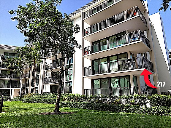 3rd image of 1301 River Reach Drive #217