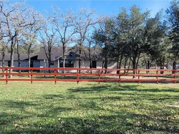 127-129 McAdams Rd, Goliad, TX 77963