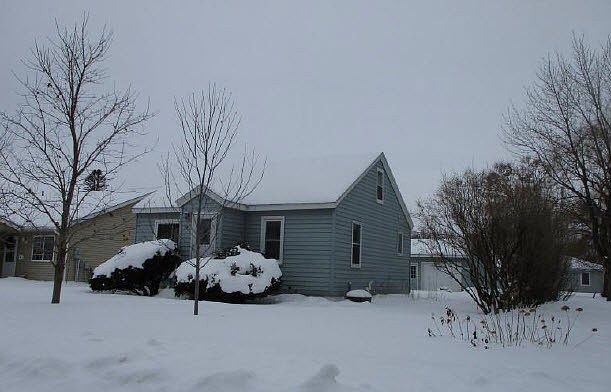 2nd image of 31 4th Ave N