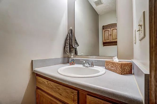 2444 Highlandtown Dr — Photo 54