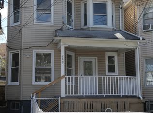689 E 28th St, Paterson, NJ 07504