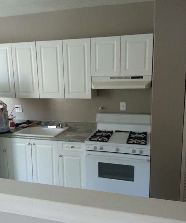 2nd image of 723 12th St SE APT 5