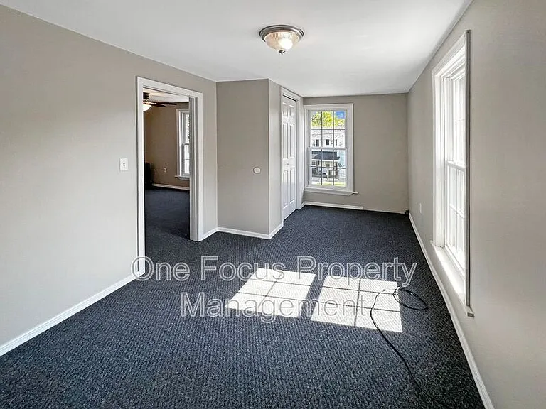 101 N Highland St — Photo 9