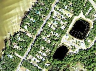 135 Lakes On The Bluff Dr, Eastpoint, FL 32328