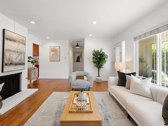 4th image of 1230 Cambridge Street