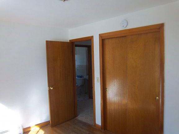 4th image of 6 Vilna Ave