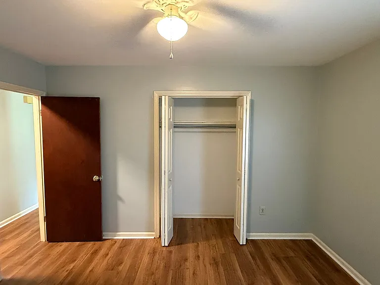 209 Longstreet St — Photo 20
