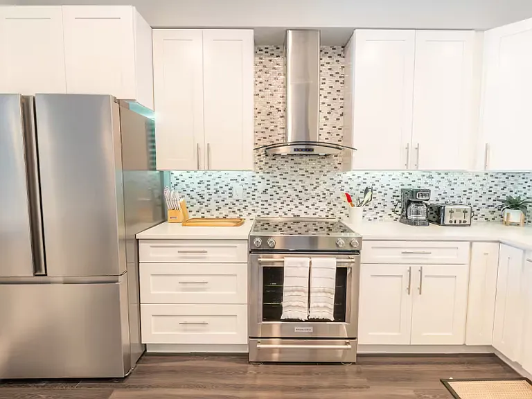 4741 Arco Ln — Photo 5