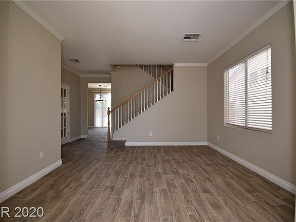 4th image of 5833 Gentle Creek Ln