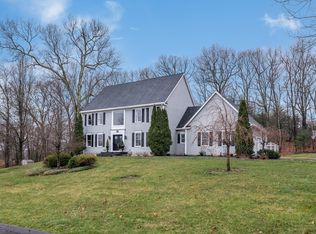 45 Orchard Farms Ln, Avon, CT 06001