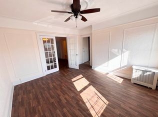 21-46 49th St #3, Astoria, NY 11105