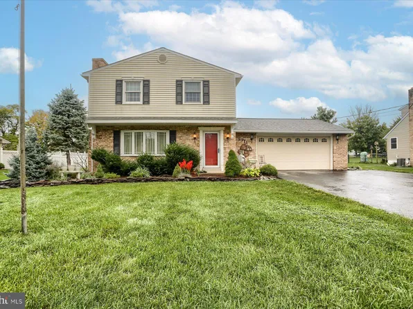 2711 Lisburn Rd, Camp Hill, PA 17011