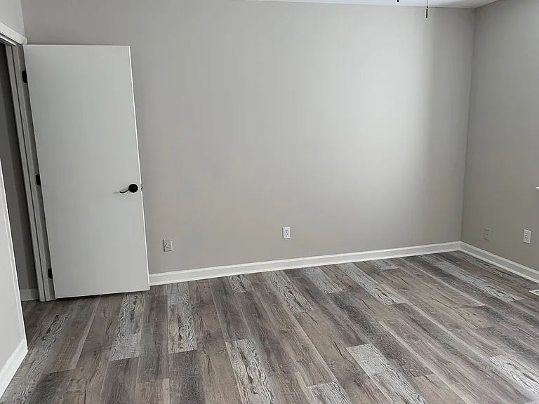 5302-5304 Grovewood Pl — Photo 21