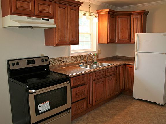 5th image of 2159 Beverly Dr
