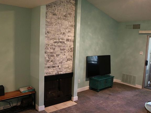 3rd image of 1615 Hotel Cir S Unit D310