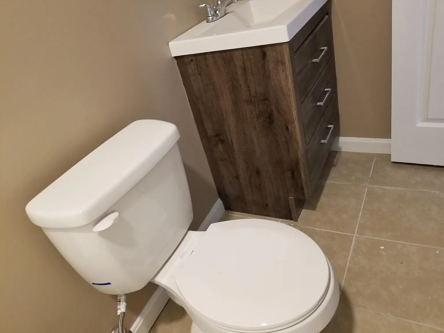 11508 Fisherman Way — Photo 3