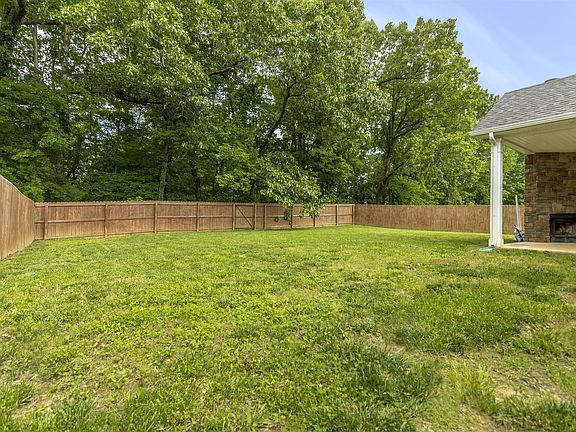 5th image of 911 Cherry Blossom Ln