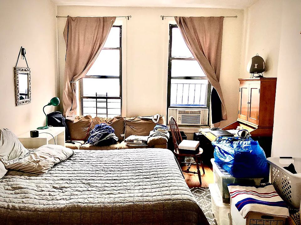 1st image of 44 Wyckoff Ave APT 1L
