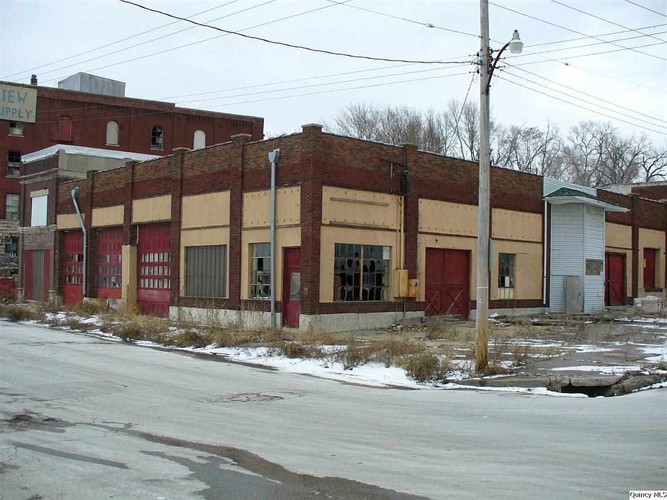 Home for Sale in Quincy, IL $109,900
