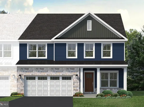 183 Aeropointe Ln, State College, PA 16803