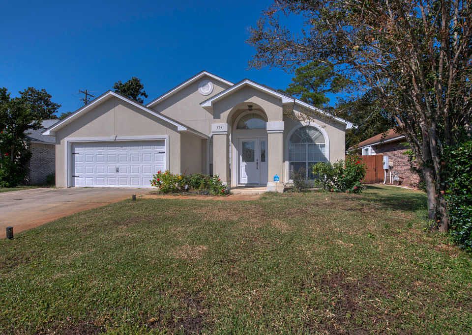 1st image of 854 Van Dyke Dr