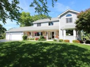 1253 Winged Foot Dr, Twin Lakes, WI 53181