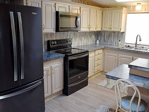 3rd image of 28227 River Run Dr