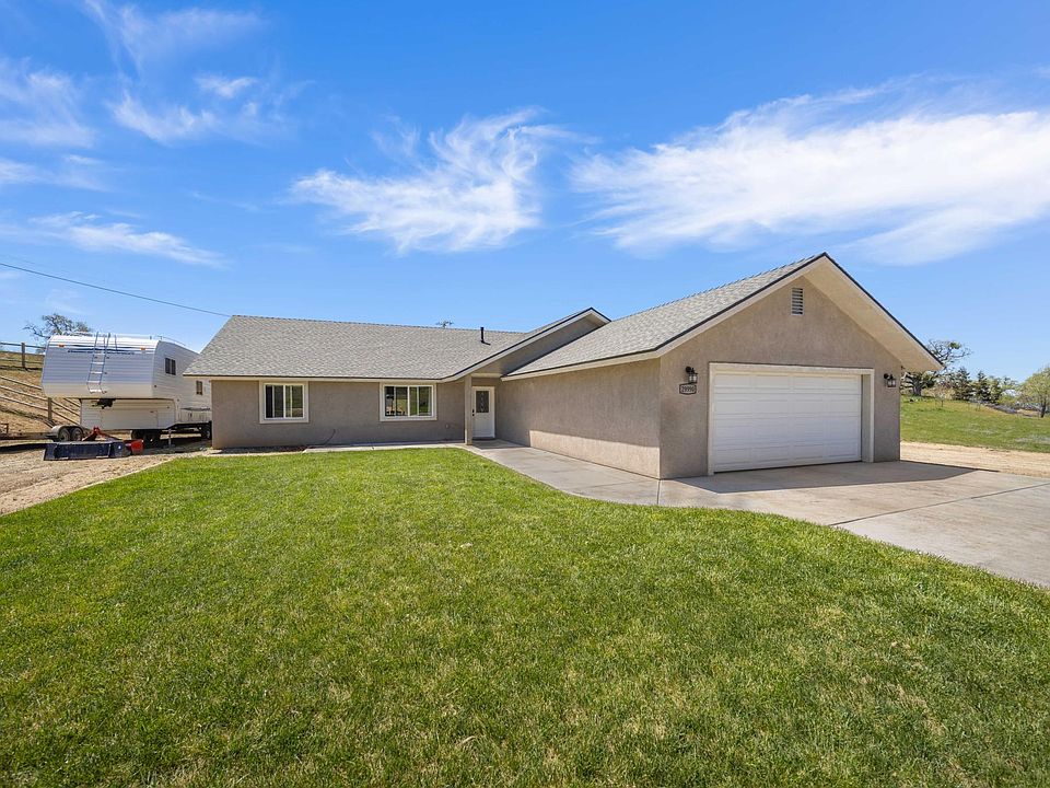 29990 Horsethief Dr, Tehachapi, CA 93561 | Zillow