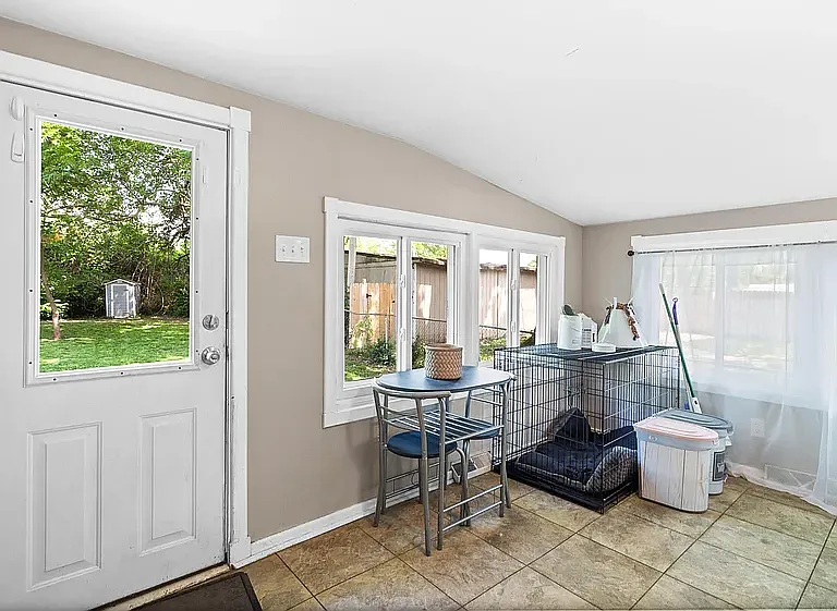 106 McBaine Ave — Photo 21