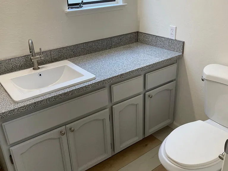 1118 Cedar Creek Dr #83 — Photo 6
