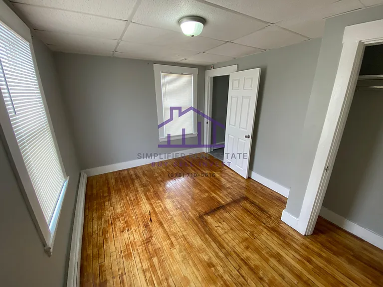 23 Horton St #6 — Photo 3