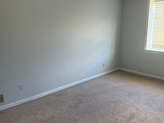 5th image of 113 Plantation Cir