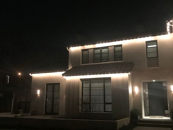 5th image of 1323 44th St