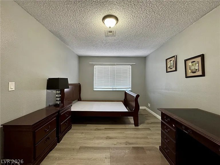6224 Meadowhaven Ln — Photo 12