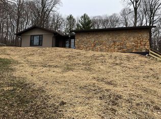 7222 N Prairie Rd, Springport, IN 47386