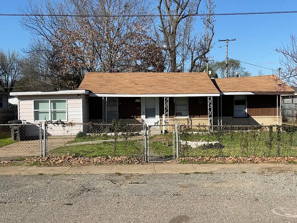 214 Willow St