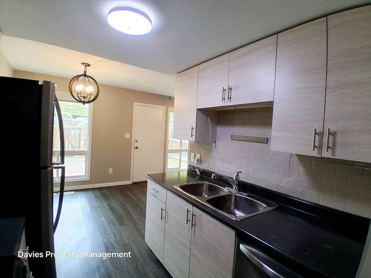 460 Abbottsfield Road NW — Photo 3