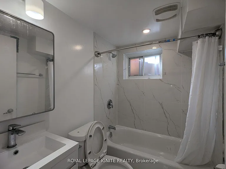 15 Beacham Cres #BASEMENT — Photo 10