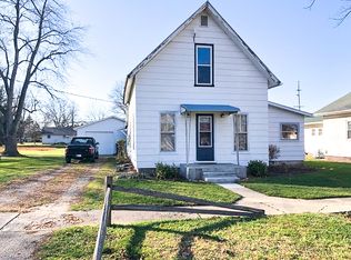313 N Henry St, Milford, IN