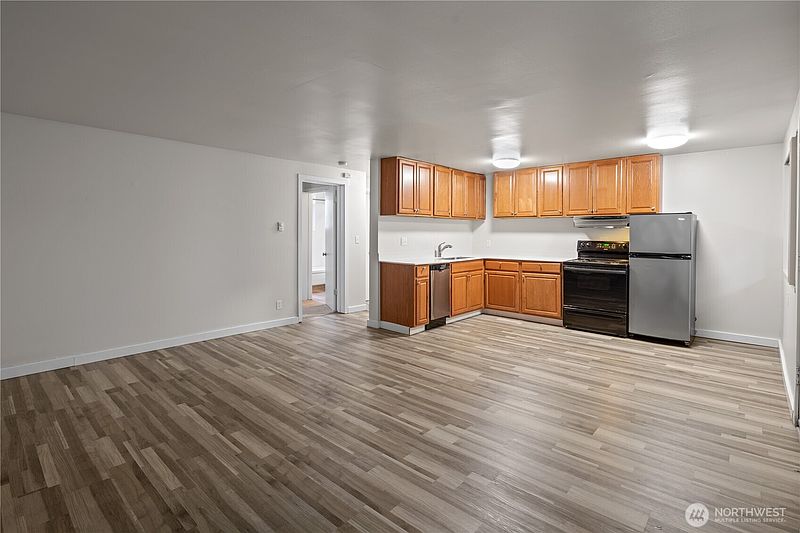5th image of 2223 NW 59th Street