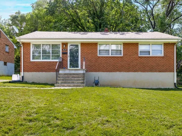 1829 Court St NW, Roanoke, VA 24012