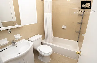 Rented by Jonis Realty