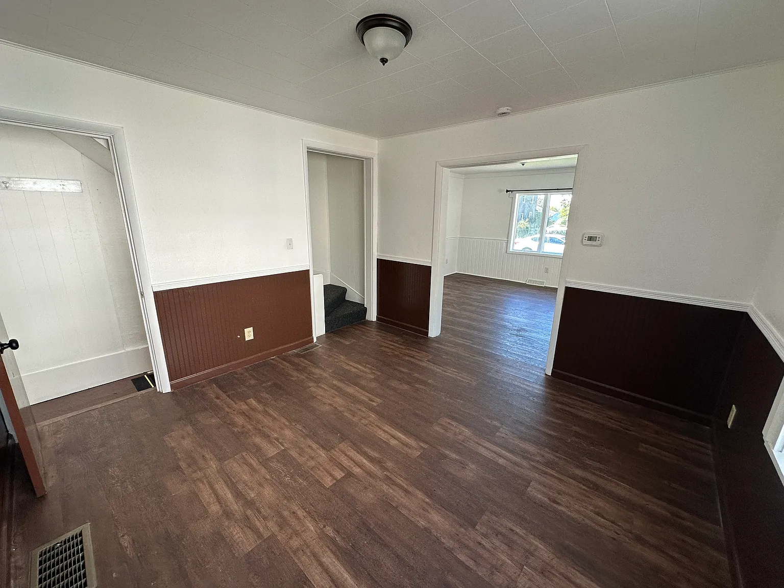 3 bed, 1220 sqft, $1,800 — Photo 4