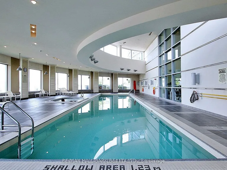 38 Lee Centre Dr #3207 — Photo 27
