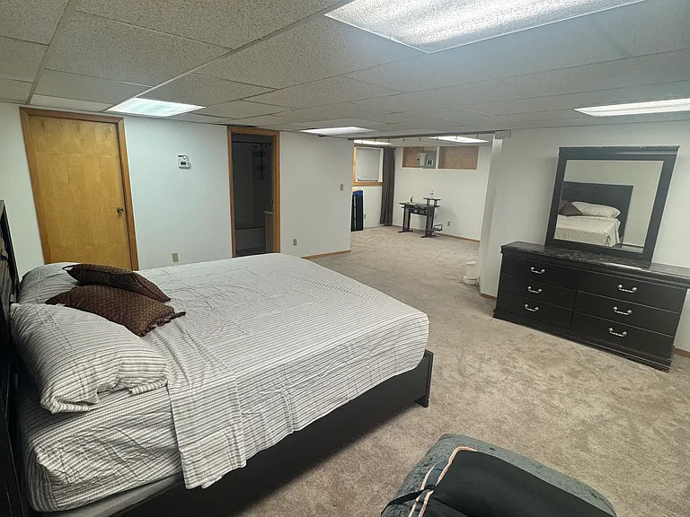 12831 Brandon St — Photo 23