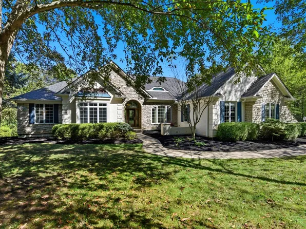 66 Locust Hill Rd, Cincinnati, OH 45245
