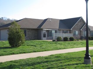 4935 River Valley Rd, Fort Madison, IA 52627